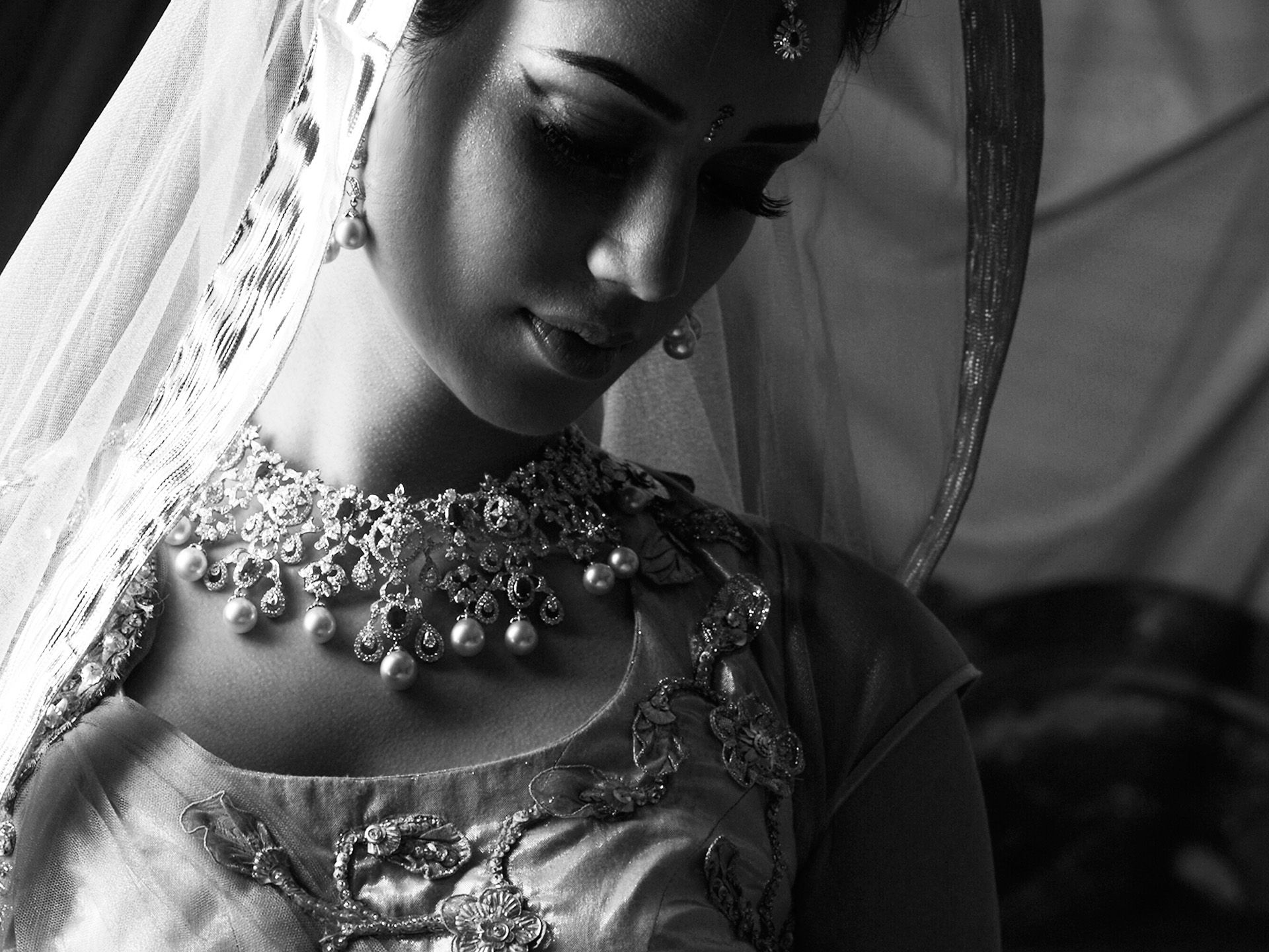 1920x1440 Tanishq Bridal Prelude (5). Image - Behance