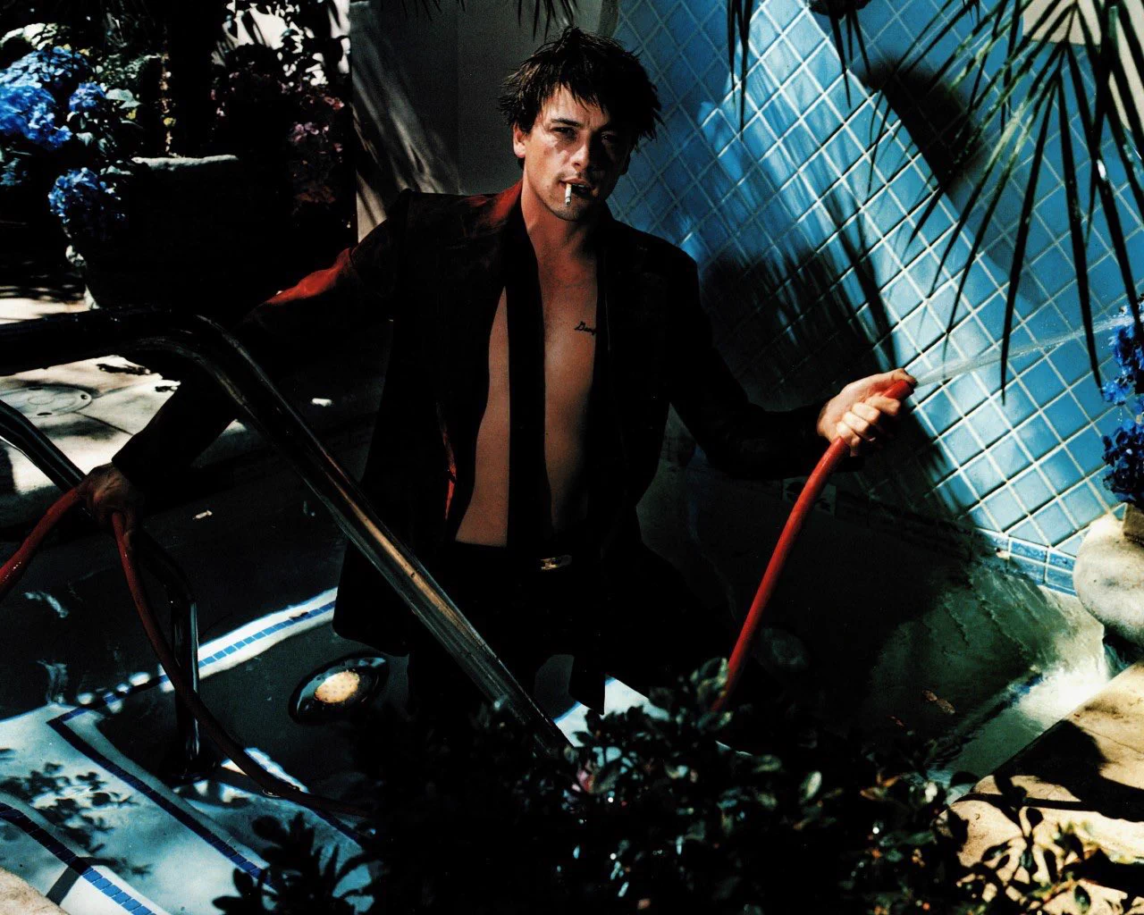 1280x1024 Itboytrends ♡ on X: Skeet Ulrich by Michel Comte, 2003