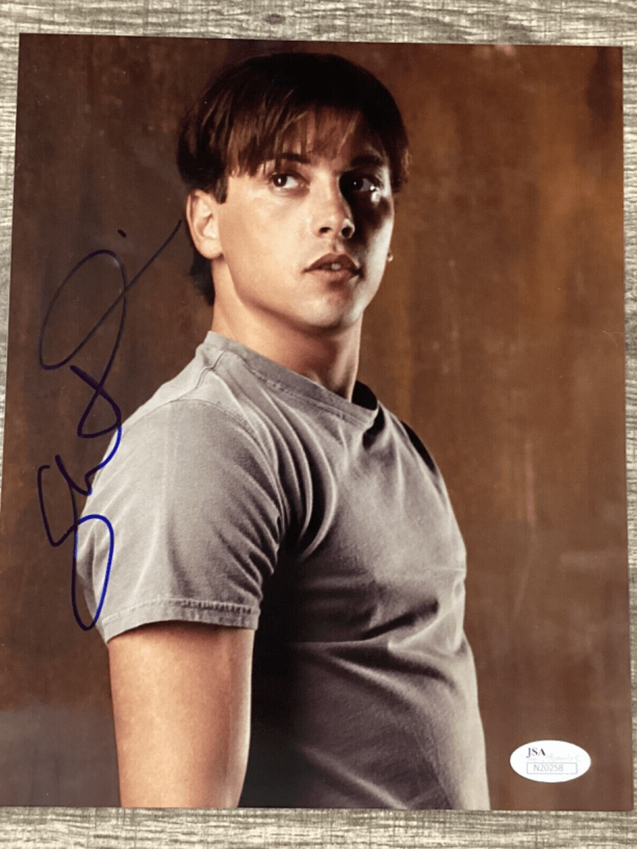 900x1200 SSG) SKEET ULRICH Signed 8X10 Color Photo Scream with a JSA COA