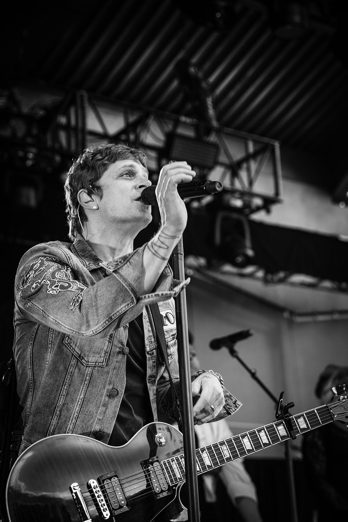 1440x2160 Matchbox Twenty Wallpaper