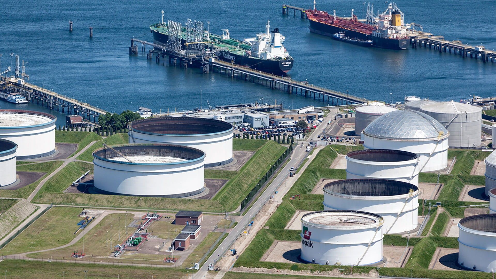 1920x1080 Liquid bulk and chemical terminals