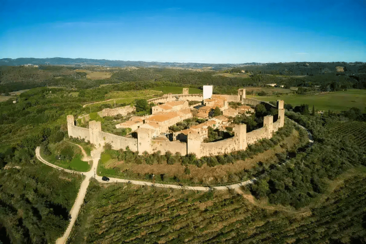 1200x800 Monteriggioni