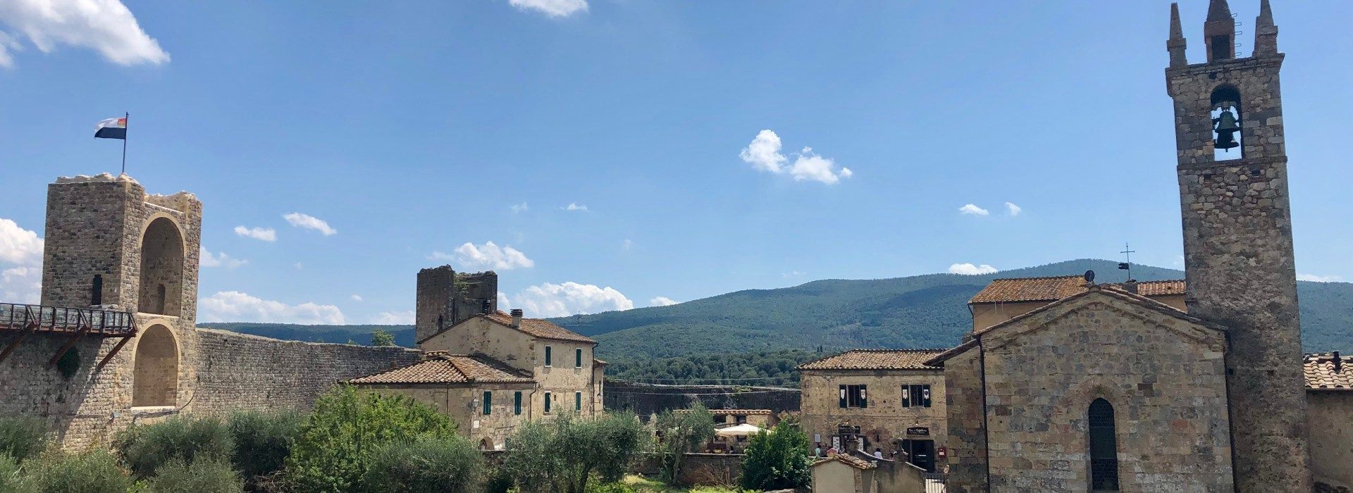 1920x700 Monereggioni