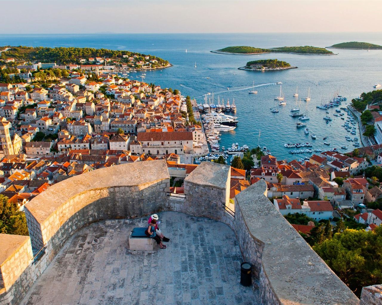 1280x1024 Hvar Croatia National Geographic Wallpaper