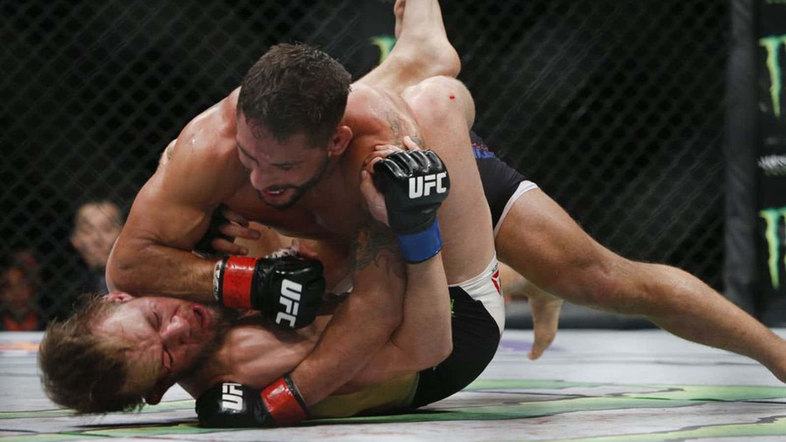 1600x900 Download Chad Mendes Vs. Conor McGregor Wallpaper