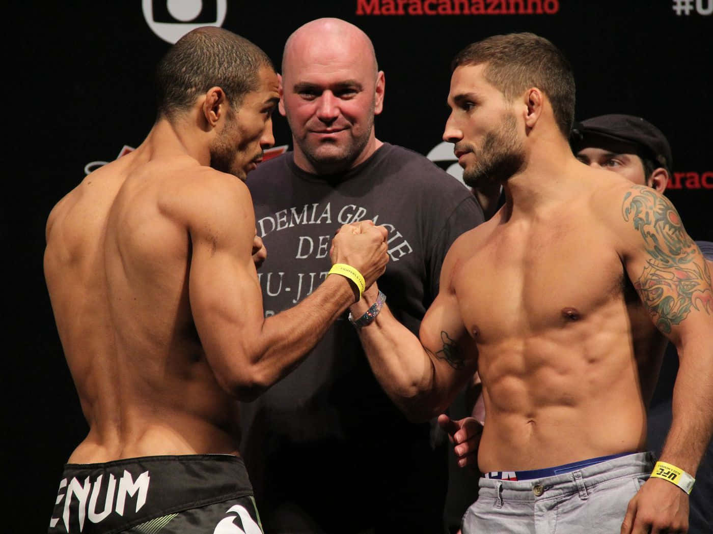 1400x1050 Download Chad Mendes And Jose Aldo Face Off Wallpaper