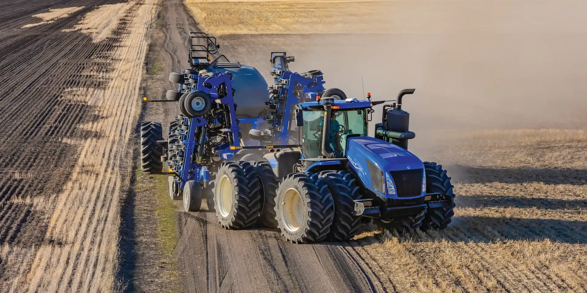 1920x960 Tractors. Up to 700 HP. T9. New Holland APAC