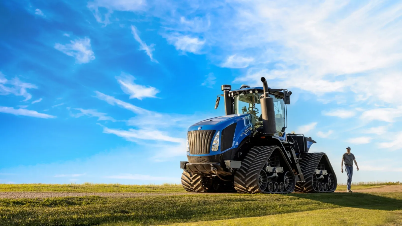 1600x900 New Holland T9.470. Specifications & Support