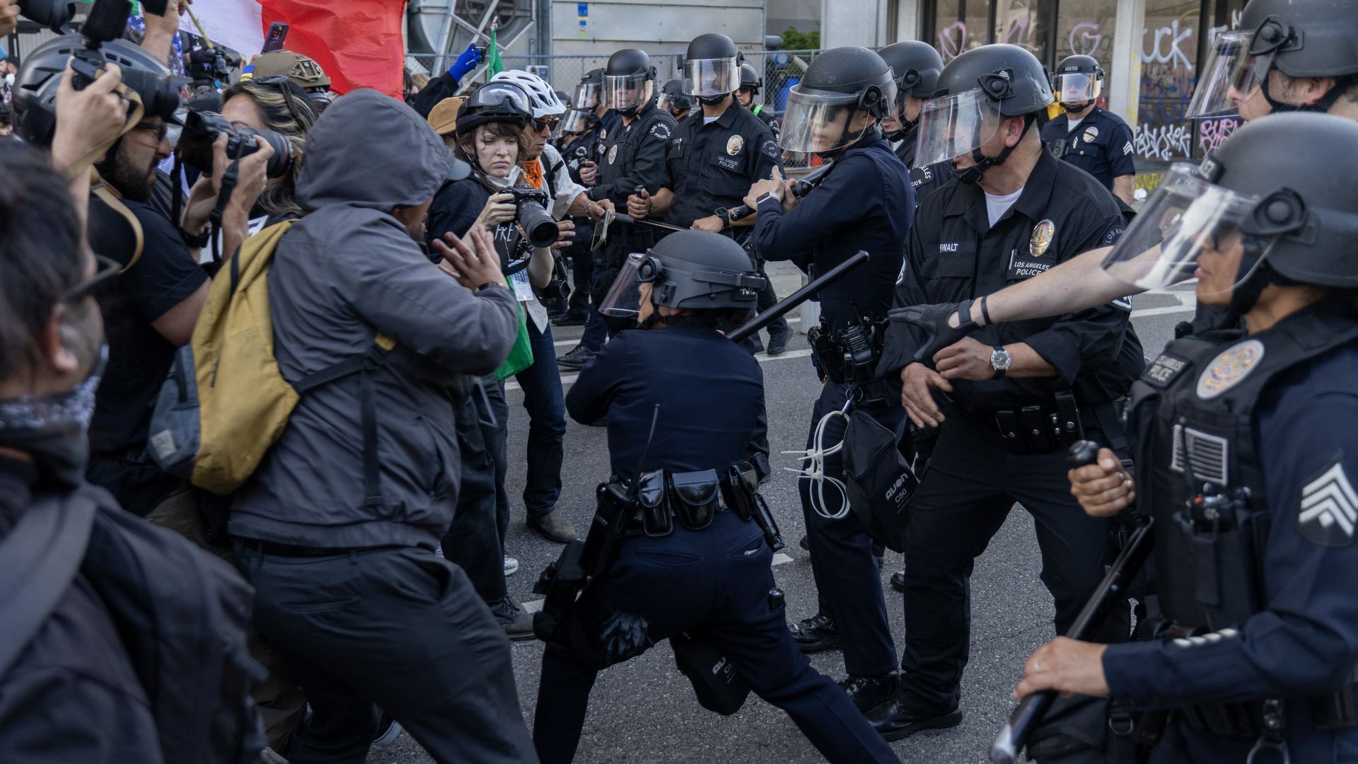 1920x1080 LAPD deliberately targeted journalists at protests, press group says in lawsuit