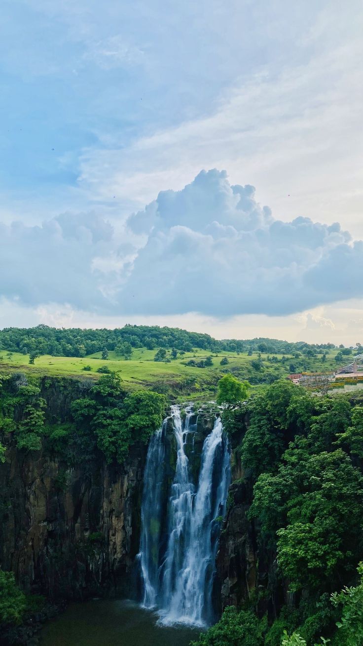 736x1308 Patalpani Water Falls