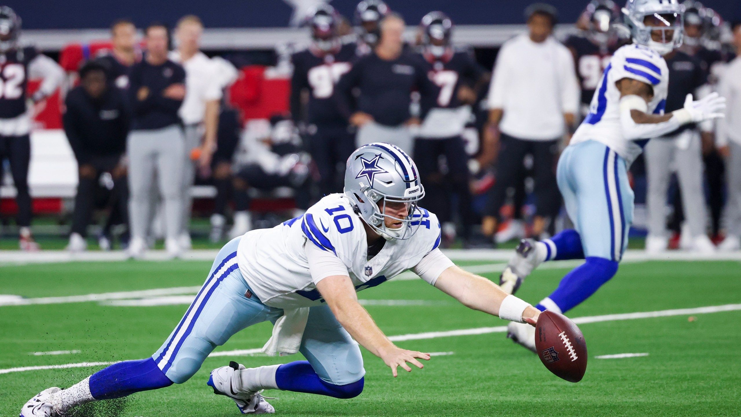 2560x1440 Cowboys Fall At Home Again After Piece Of Roof Comes Down Before Loss To Texans. WJHL. Tri Cities News & Weather