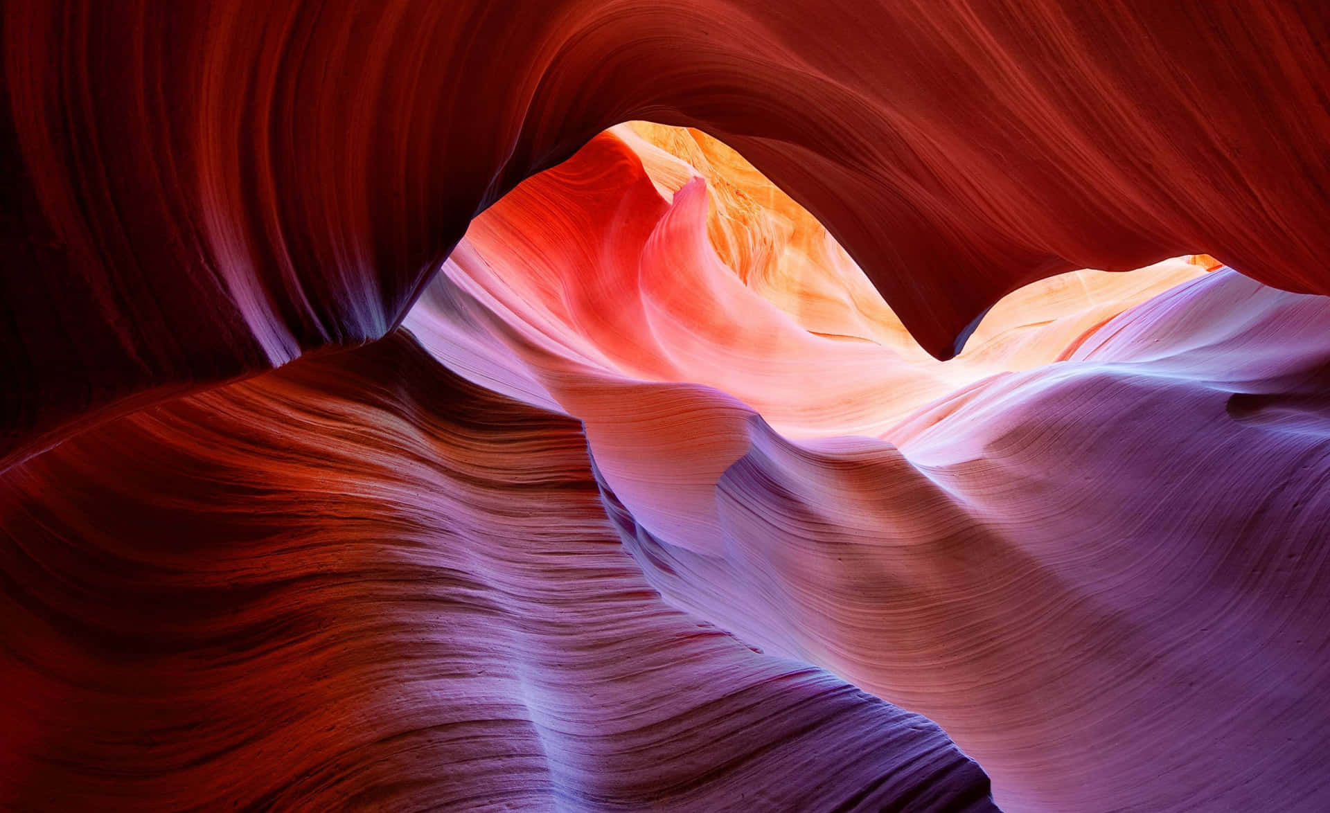 1920x1174 MacBook Default Wallpaper