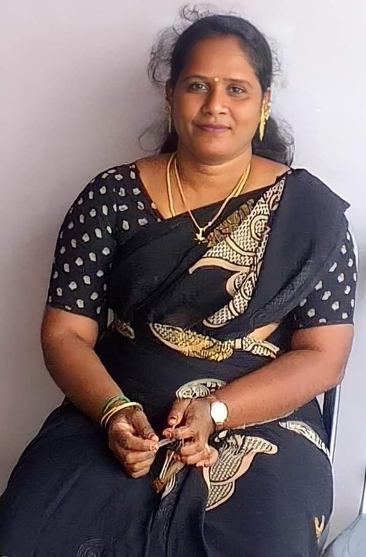 720x1095 Tamil amma photo. Auntie picture, Kubo aunties, South indian actress