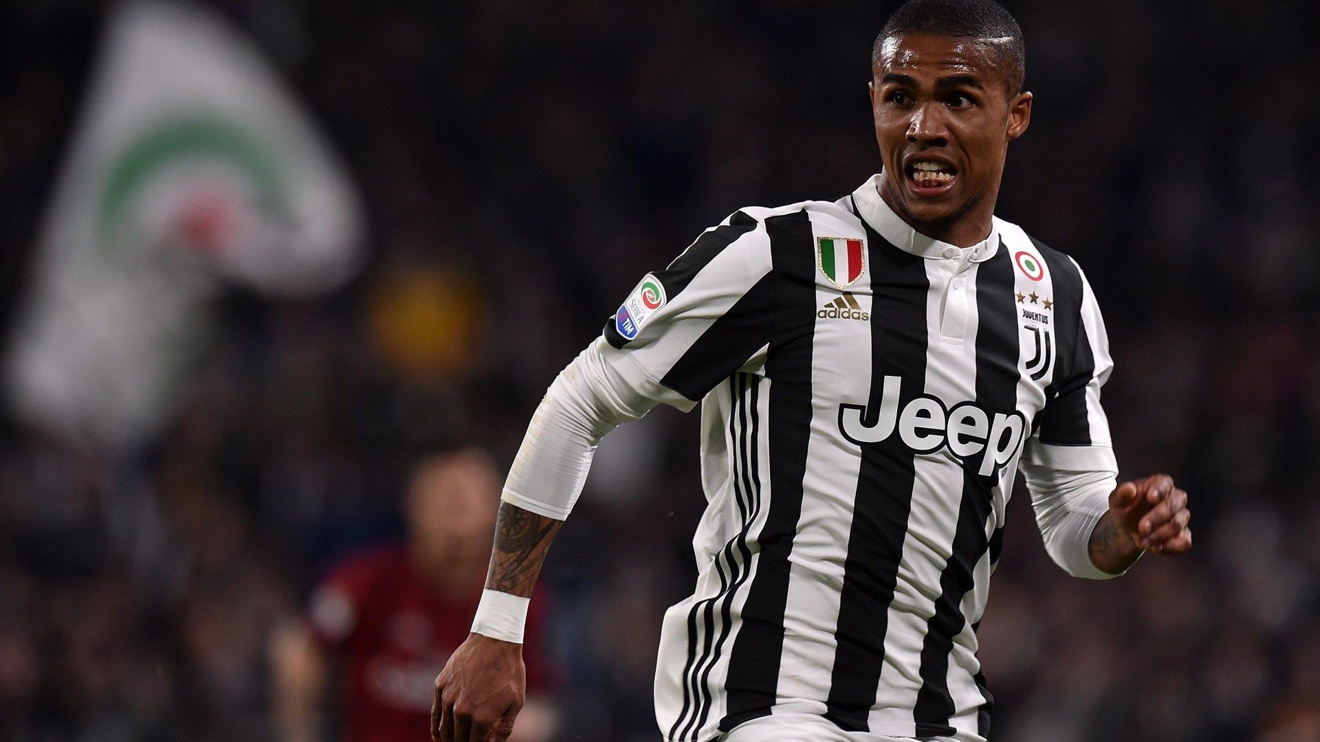 1920x1080 Manchester City plot £88million move for Juventus star Douglas Costa
