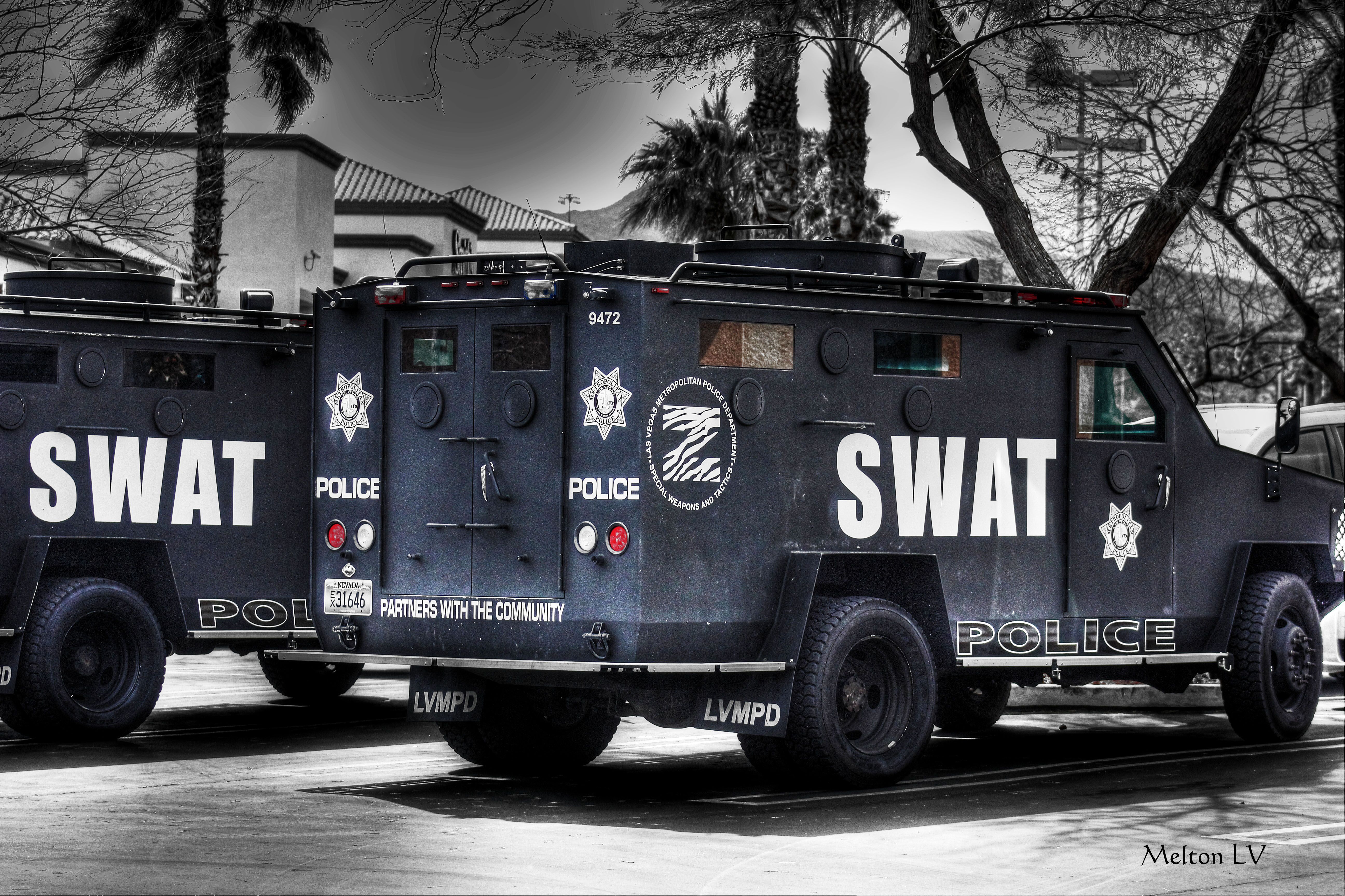 5184x3456 SWAT Vehicle Wallpaper