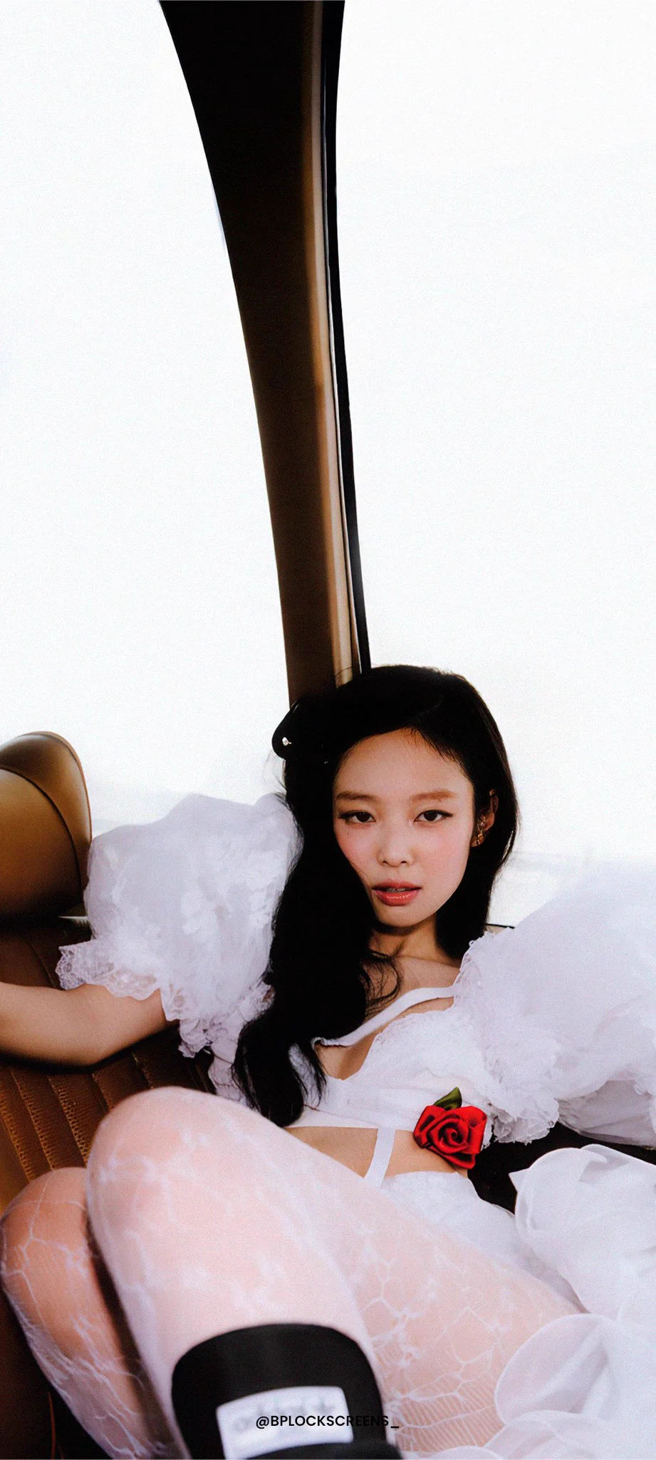 921x2048 ♥︎ on X: #JENNIE wallpaper // lockscreens