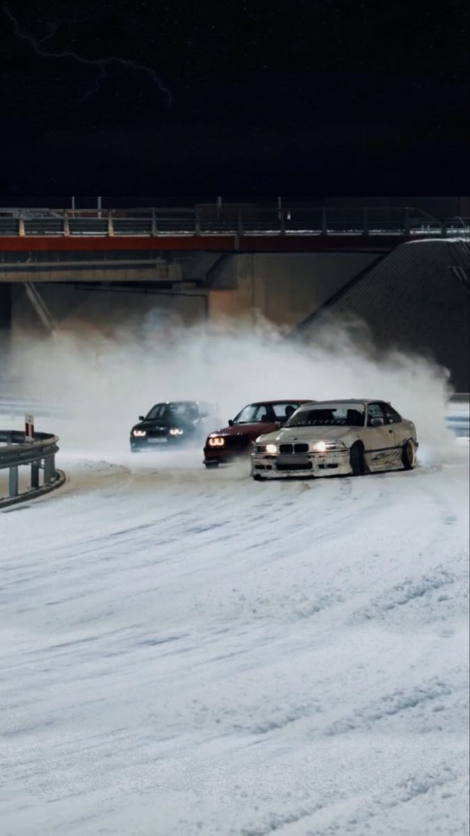 675x1200 e36 drift in winter nights
