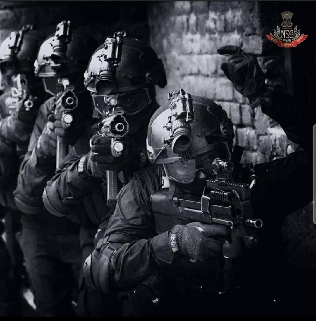 1080x1097 NSG, 51 SAG (special action group), CQB training at NSG base at Manesar, India, FN P SIG MPX, I think the last one is FN F2000 [1080x1097]