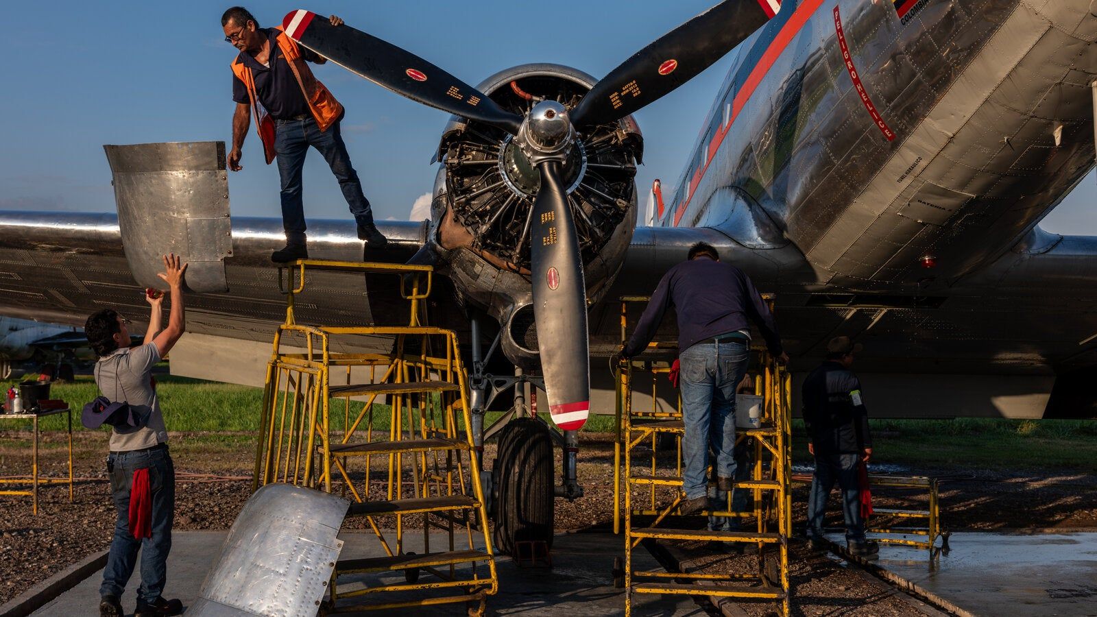 1600x900 I Flew in the Douglas DC- a WWII Workhorse of Aviation, Over the Amazon