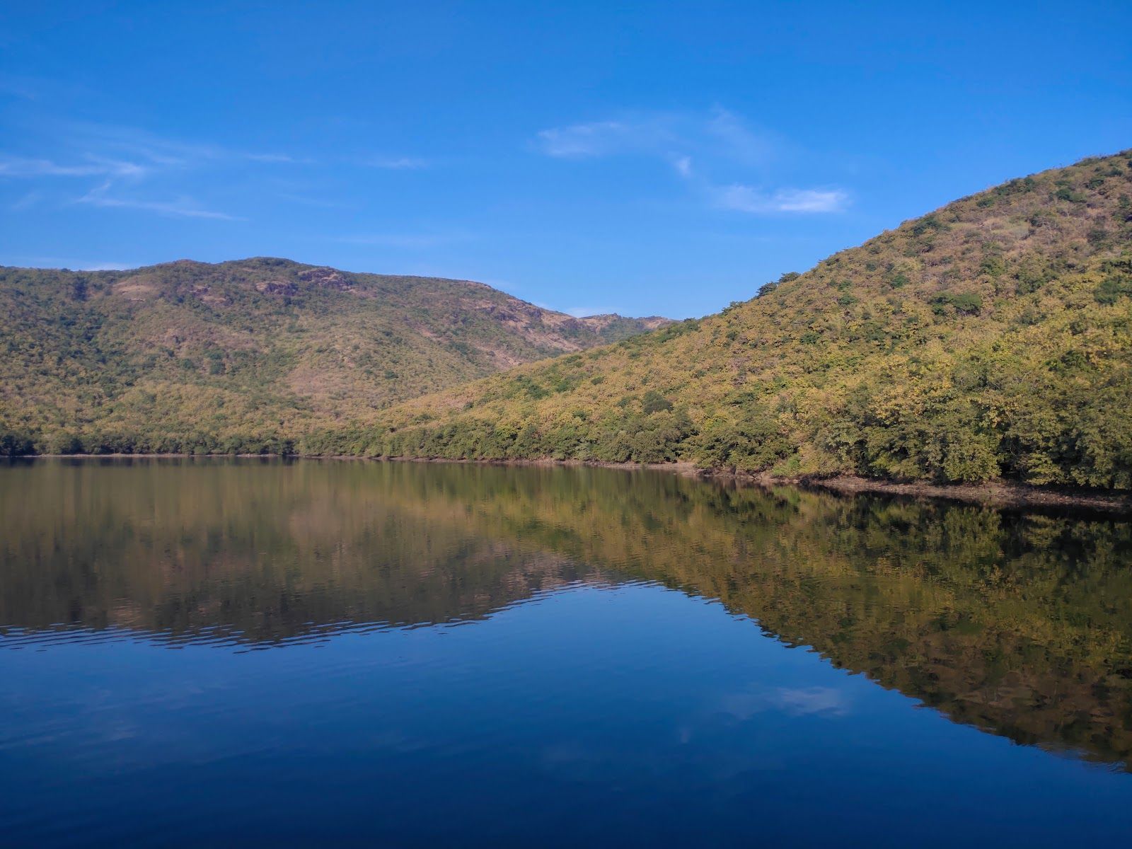 1600x1200 Travel Guide. Junagadh, Gujarat, India