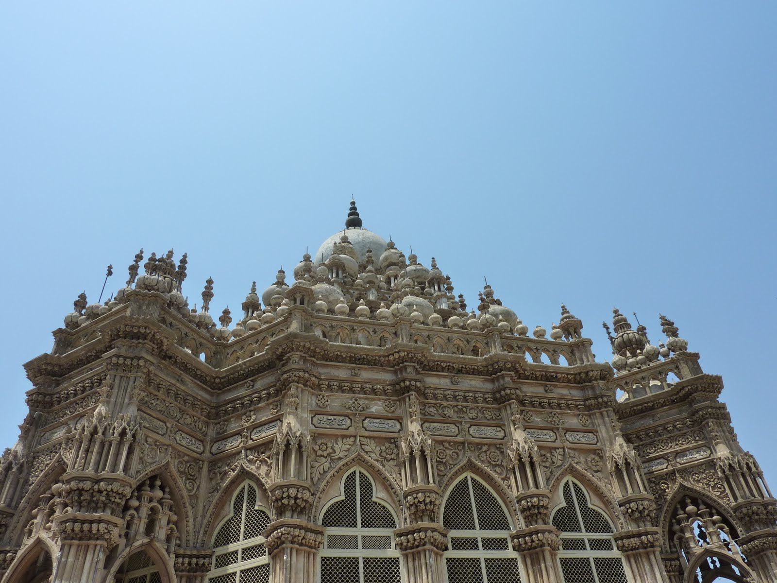 1600x1200 A Kutchi Summer: Day 5- The Nawabs of Junagadh and their makbara