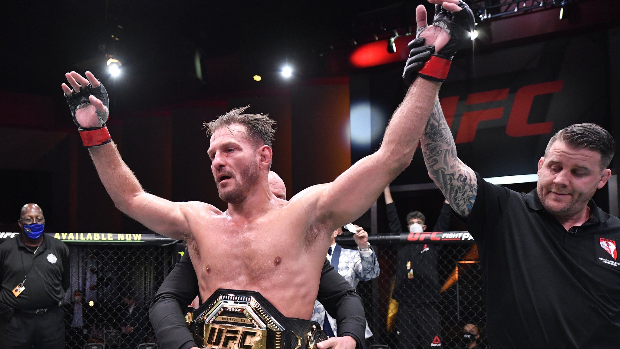 2048x1152 UFC 252: Stipe Miocic outpoints Daniel Cormier in Las Vegas to retain heavyweight title