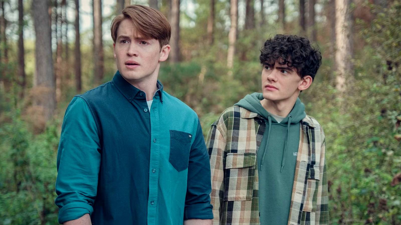 1600x900 Heartstopper Movie: Kit Connor Teases Pivotal Scene For Charlie & Nick