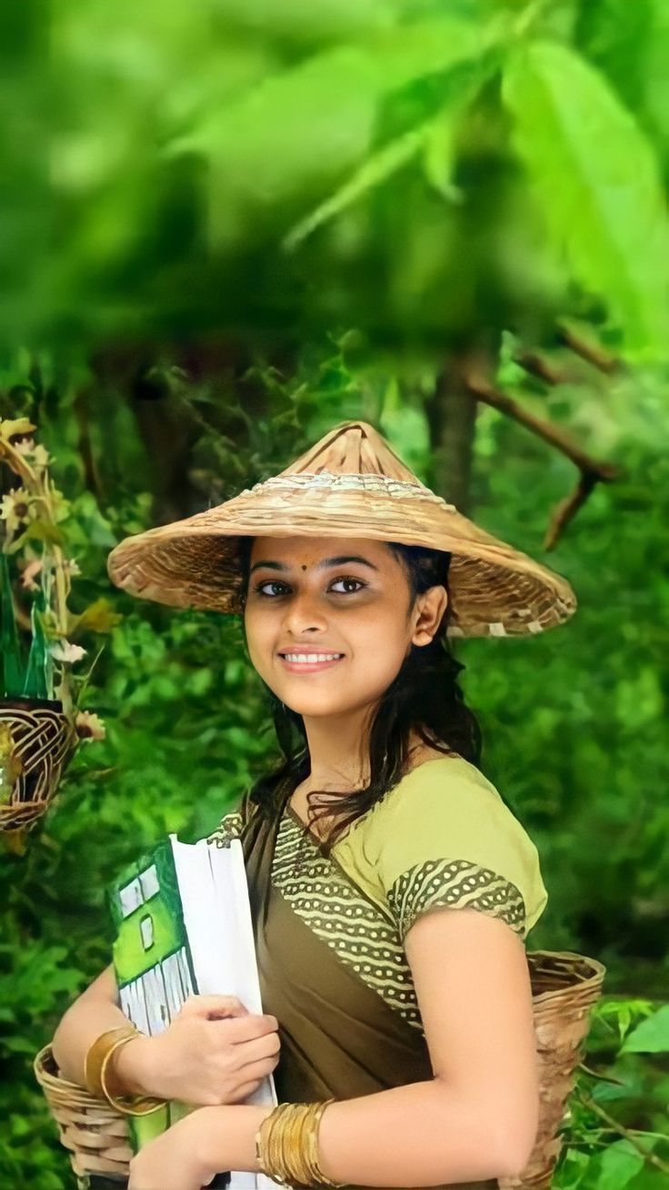 736x1308 Kumki movie image HD. Theri movie image hd, Thirunaal movie image hd, Cottagecore straw hat