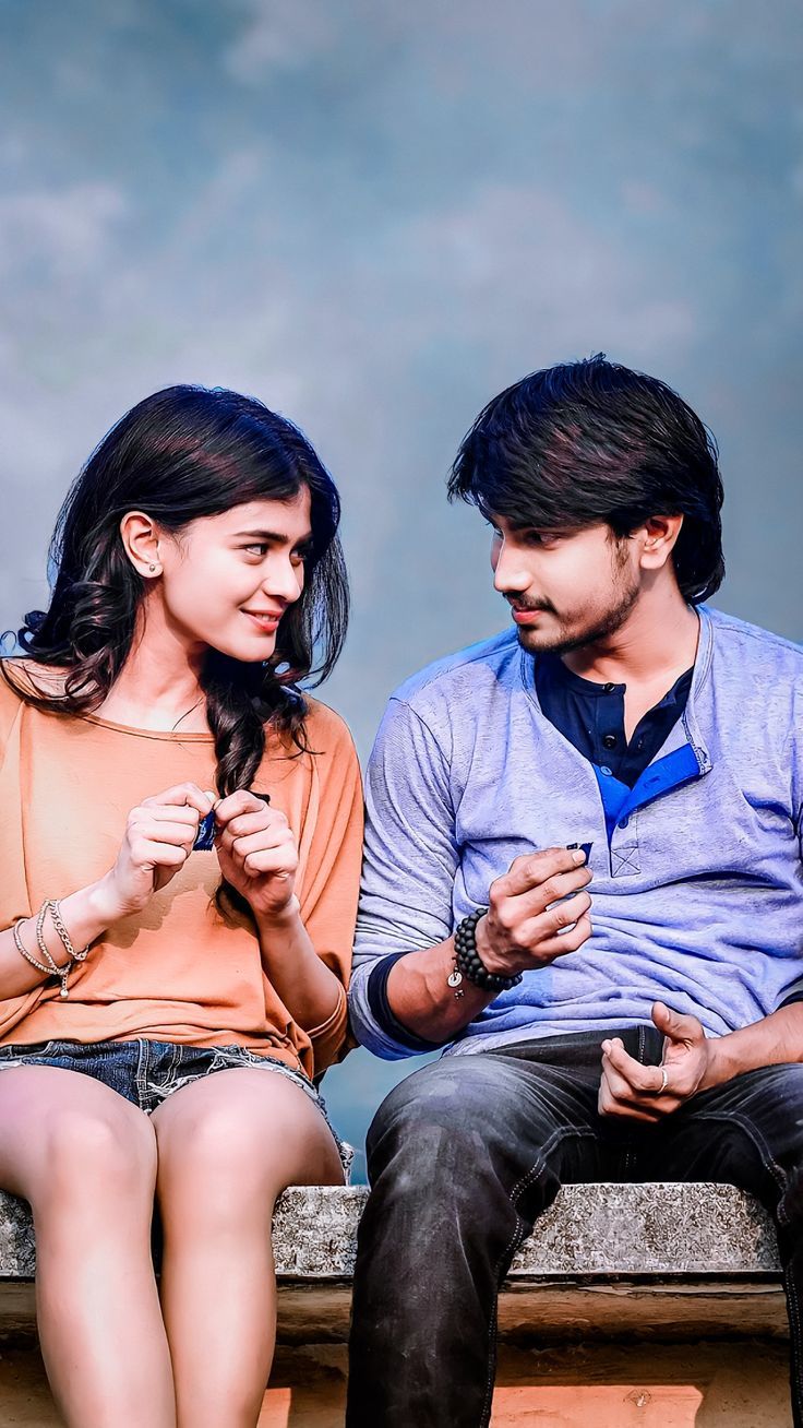 736x1308 Kumari 21f