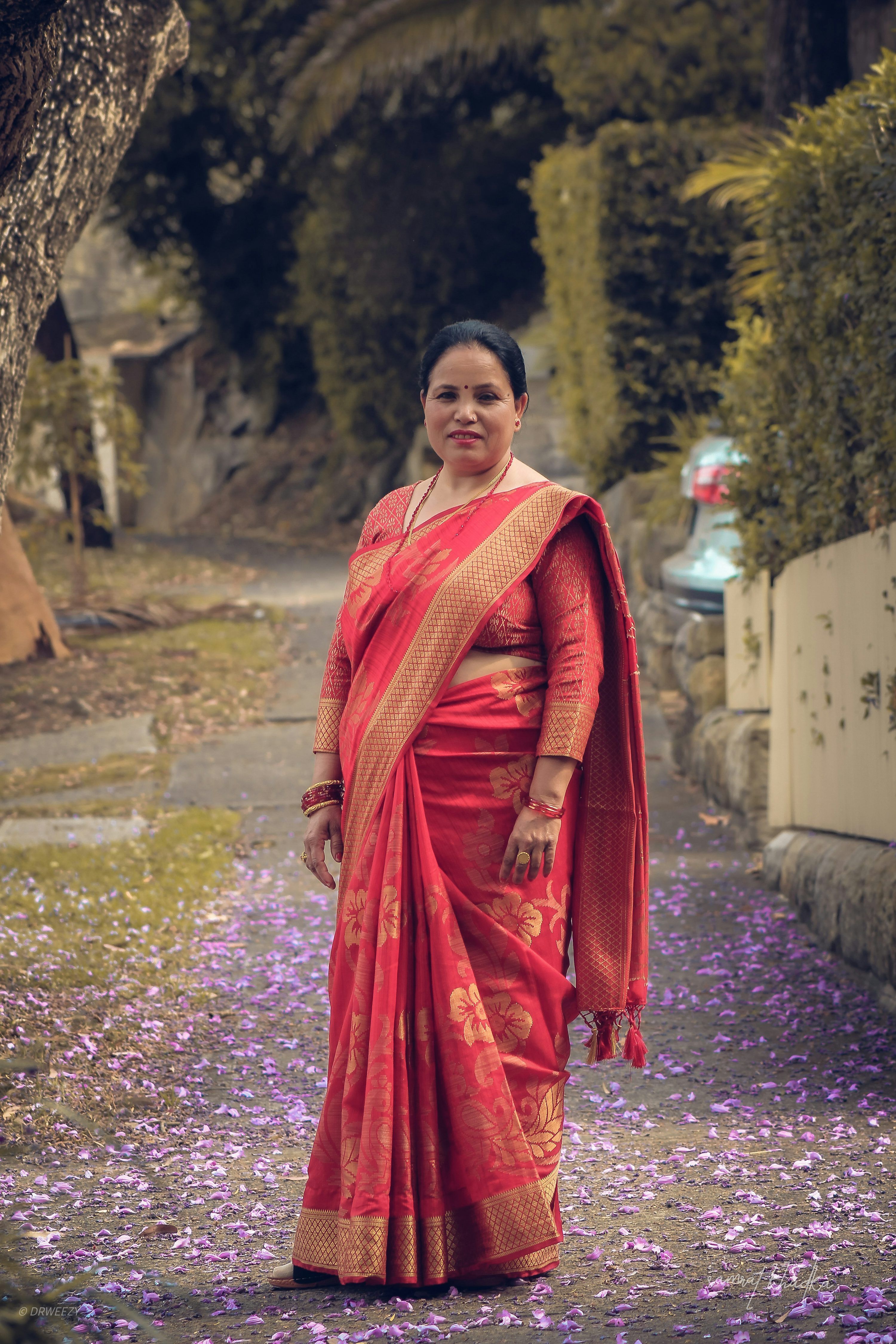 3000x4500 Indian Aunty Picture. Download Free Image