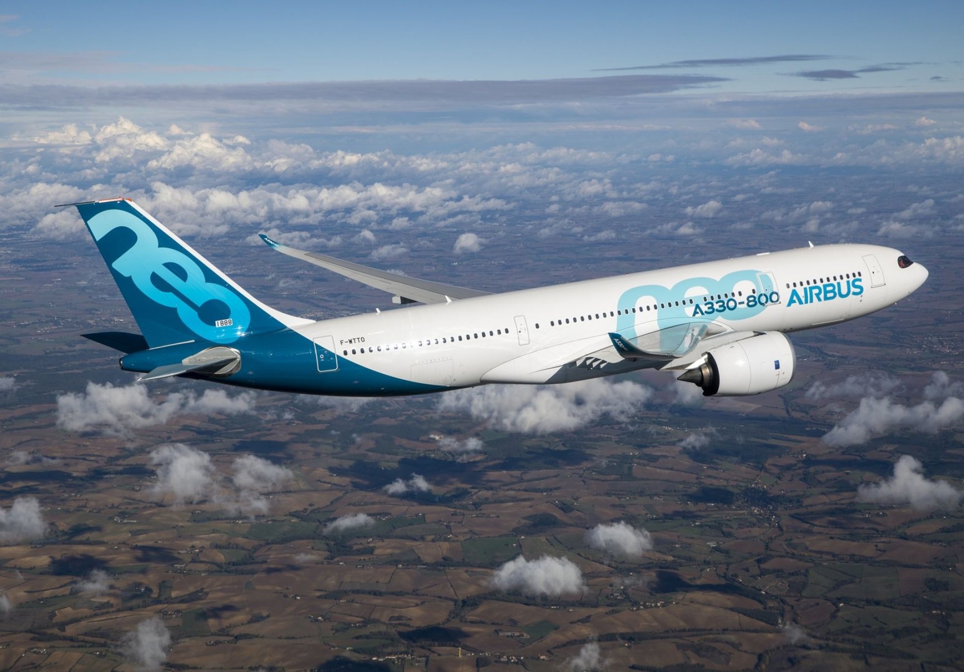 1920x1339 Airbus А330 Wallpaper