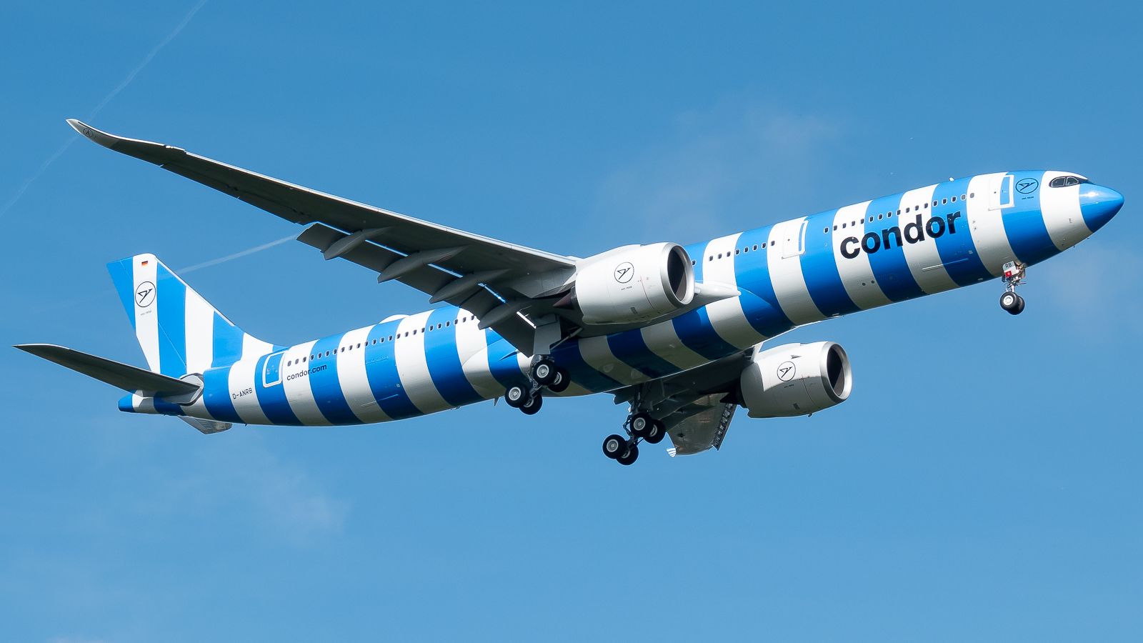1600x900 Condor A330neo delivery BEHIND THE SCENES + full cabin & crew rest tour!