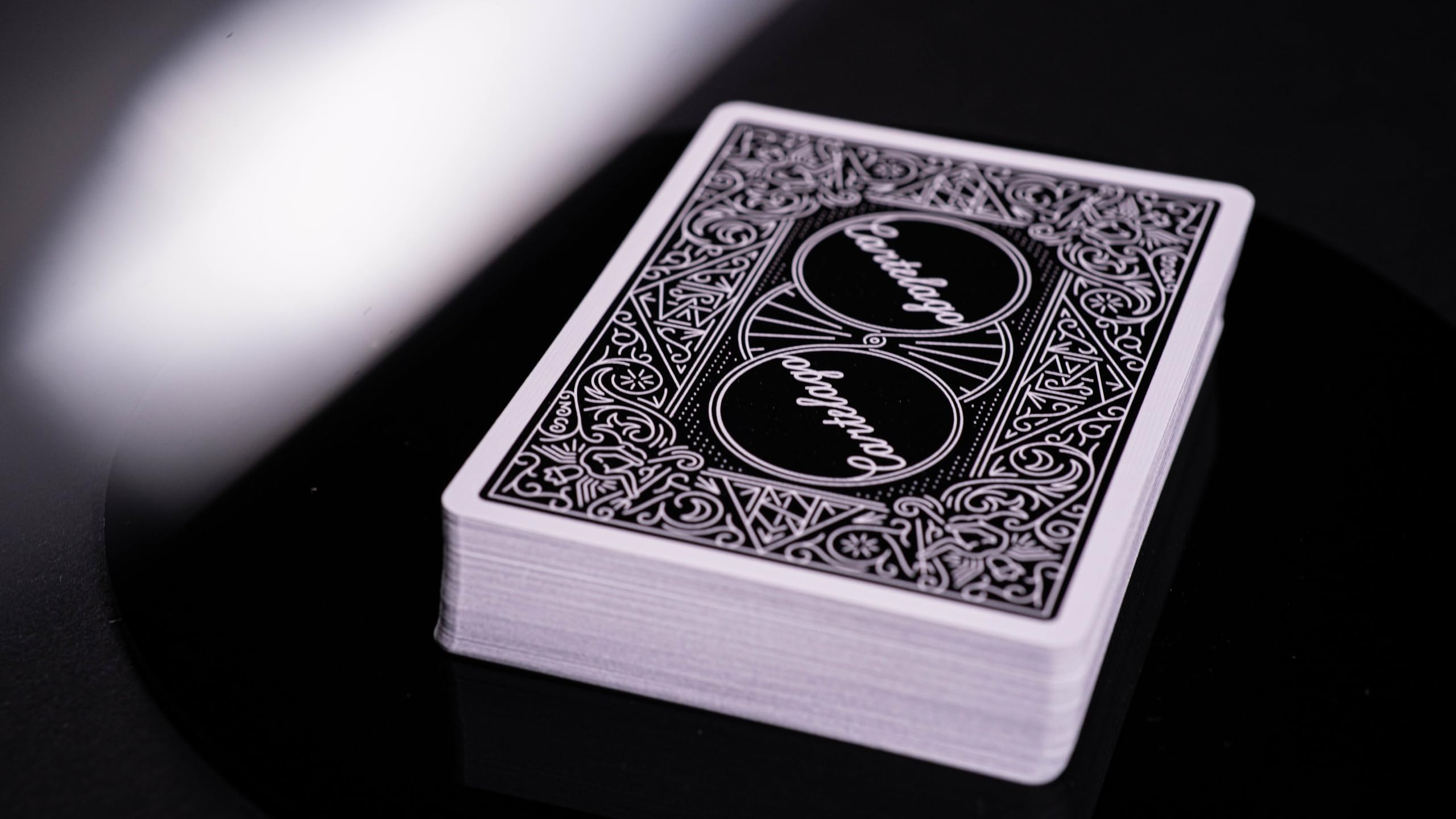 2560x1440 Standards Index Premium Playing Cards on Crushed Bee Stock for Cardistry, Magic, and Illusion Deck : Amazon.sg: Toys