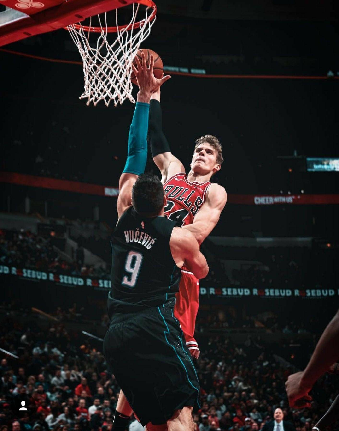 1414x1795 Download Lauri Markkanen Bulls Scoring Against Orlando Magic Wallpaper