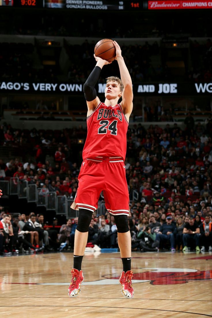 736x1104 Chicago. Jogadores de basquete, Elenco, Crushs