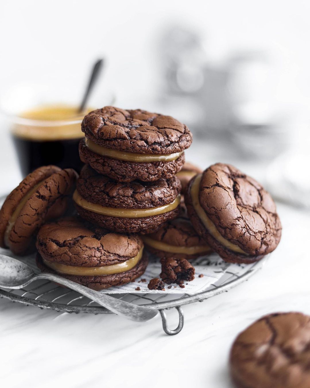 1080x1350 Mouthwatering Chocolate Finger Foods