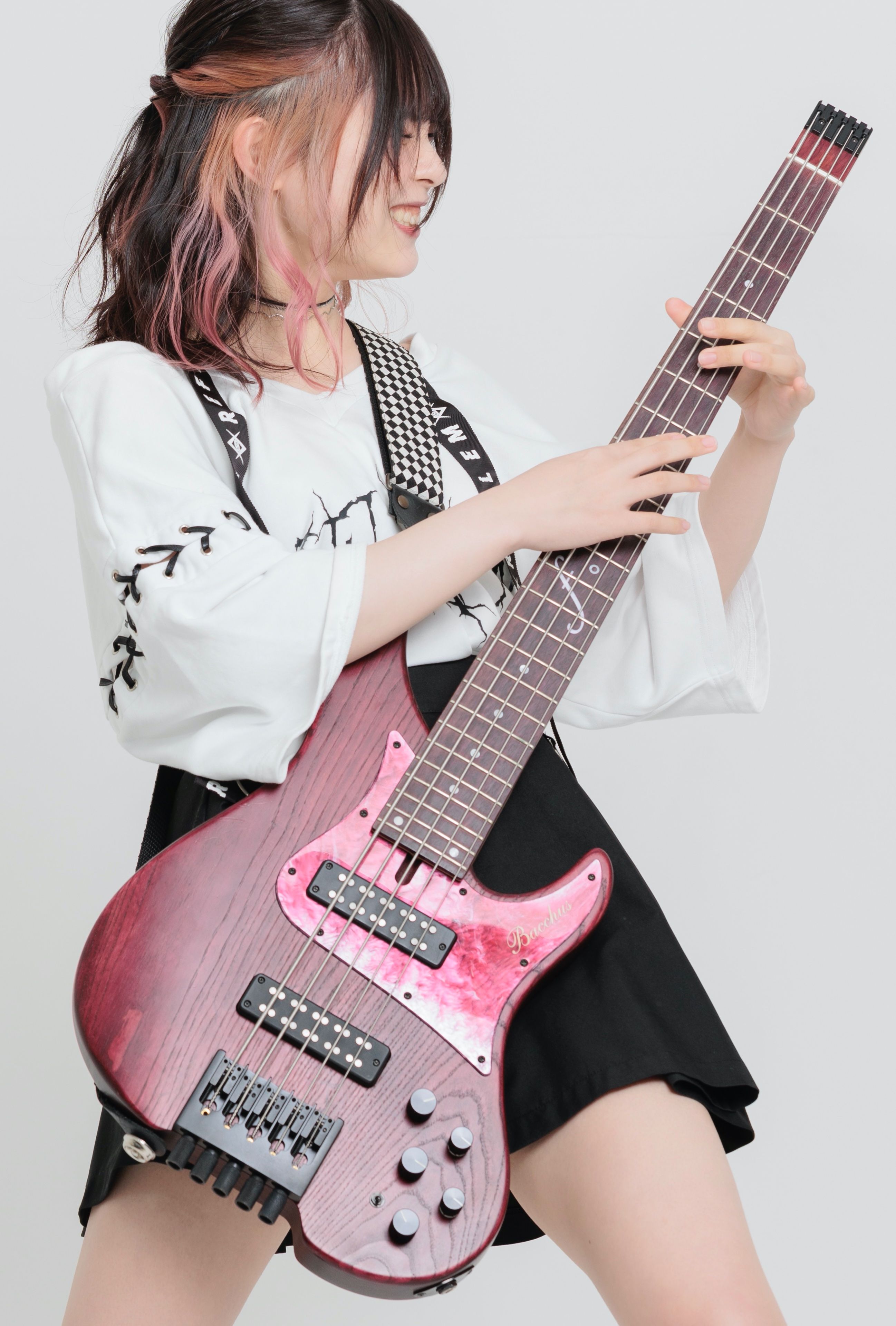 2595x3841 HAPPY BIRTHDAY to FAMI !