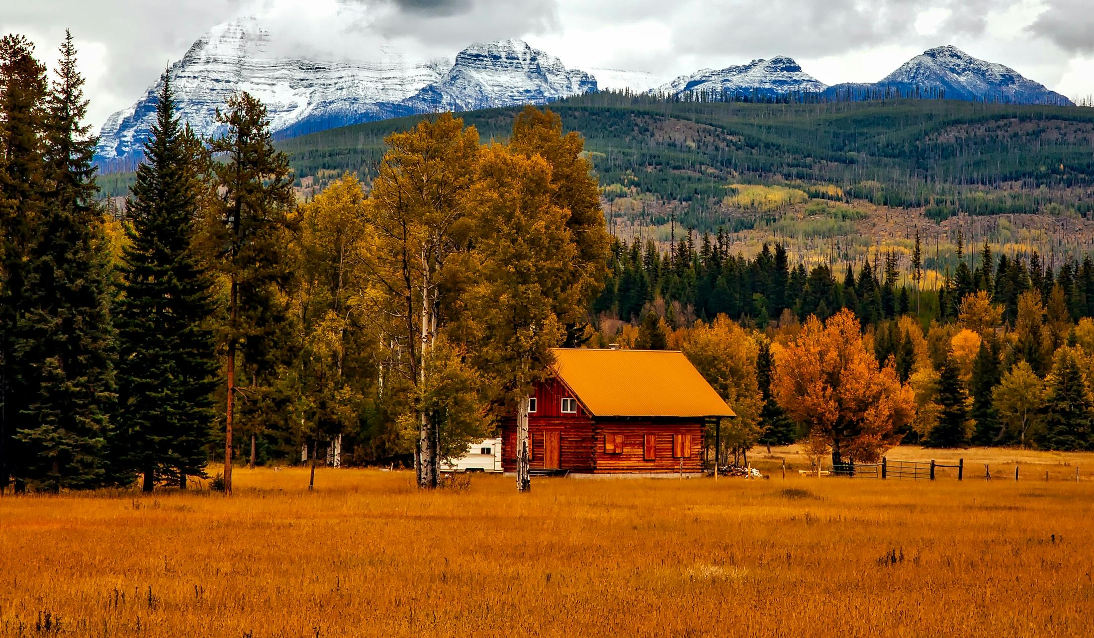 2200x1283 Plan Your 2022 Fall Foliage Tour Meadows At Castle Rock