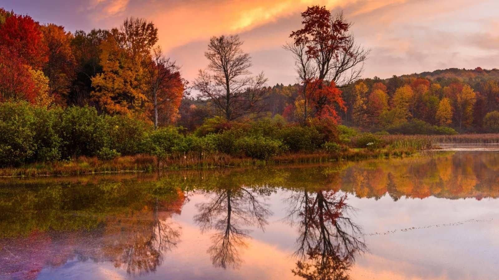 1600x900 Keystone Colorado in Fall: Foliage, Events & Trails