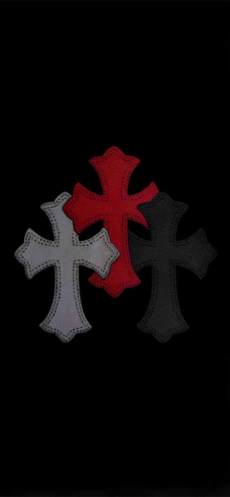 782x1692 Сhrome Hearts Three Crosses Black Minimal Wallpaper iPhone