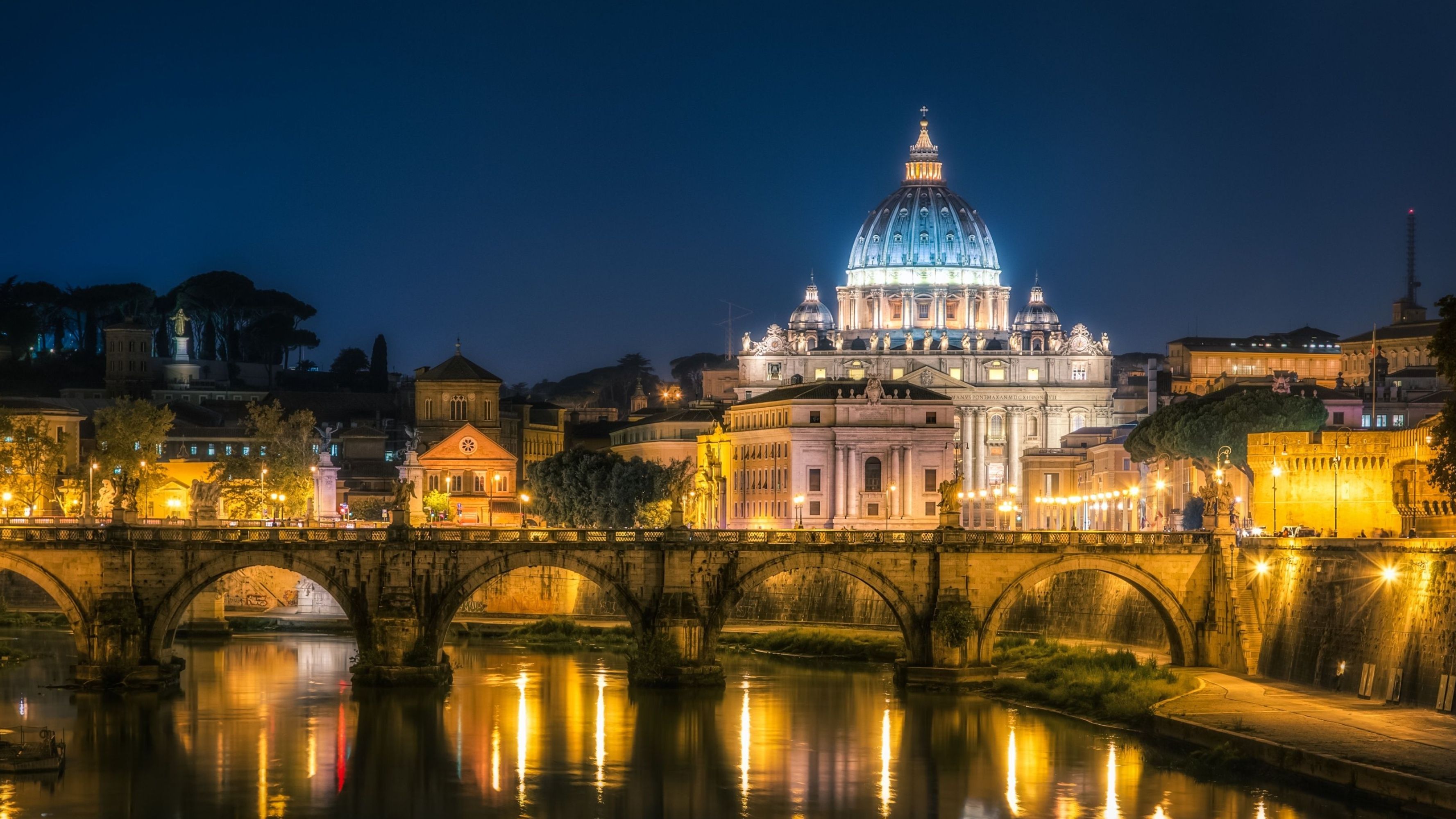 3554x1999 St. Peter's Cathedral (Vatican City) Wallpaper