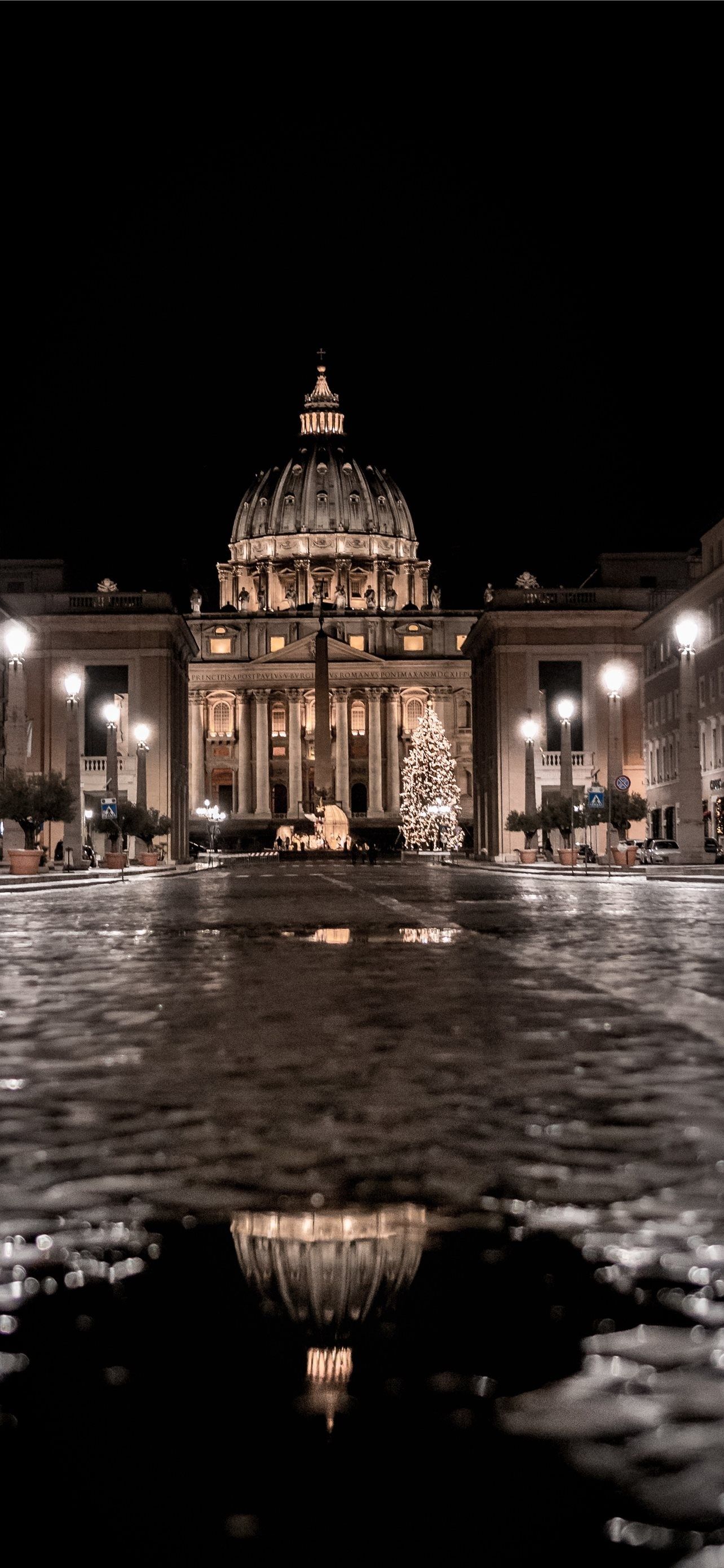 1284x2778 St. Peter's Cathedral (Vatican City) Wallpaper