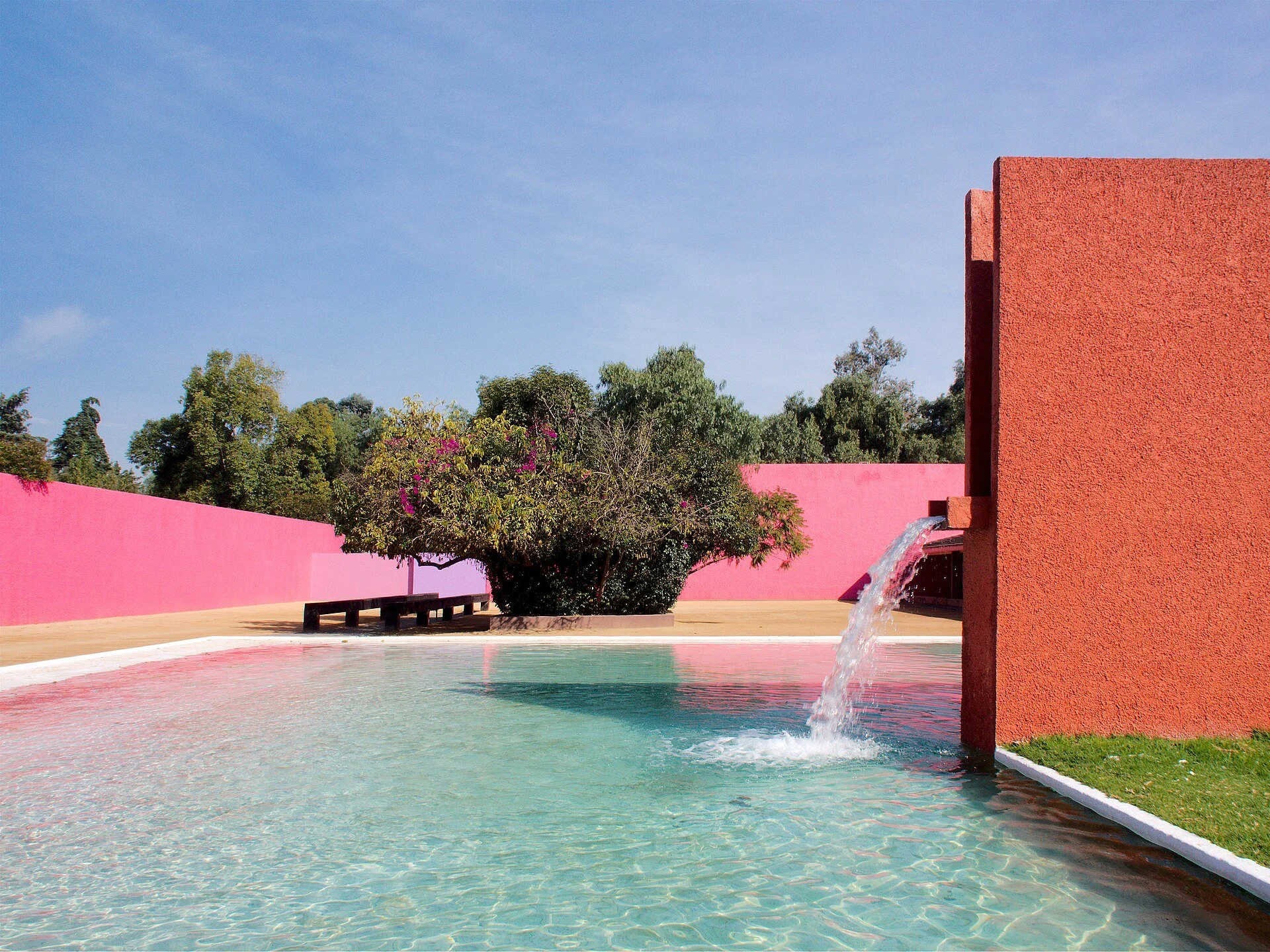 1920x1440 Luis Barragán's Legacy. Transforming Modern Homes into Sanctuaries. Whipple Russell Architects
