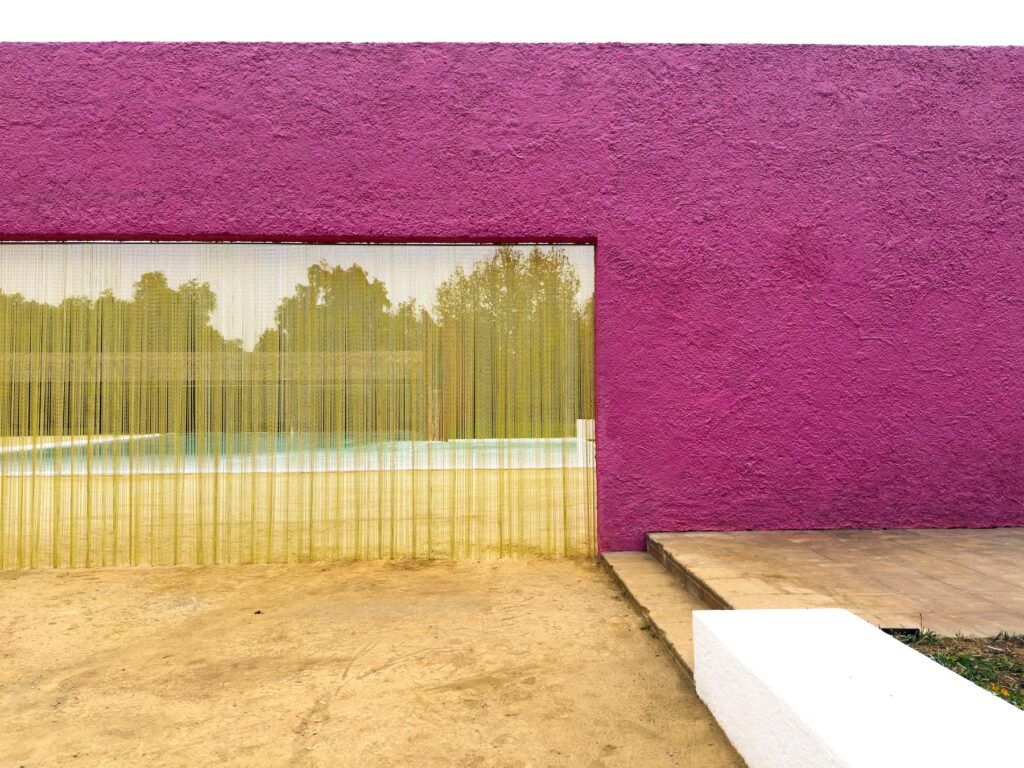 1024x768 La Cuadra, Where Time Is A Moveable Feast: Dialogue Between Felix Gonzalez Torres And Luis Barragan