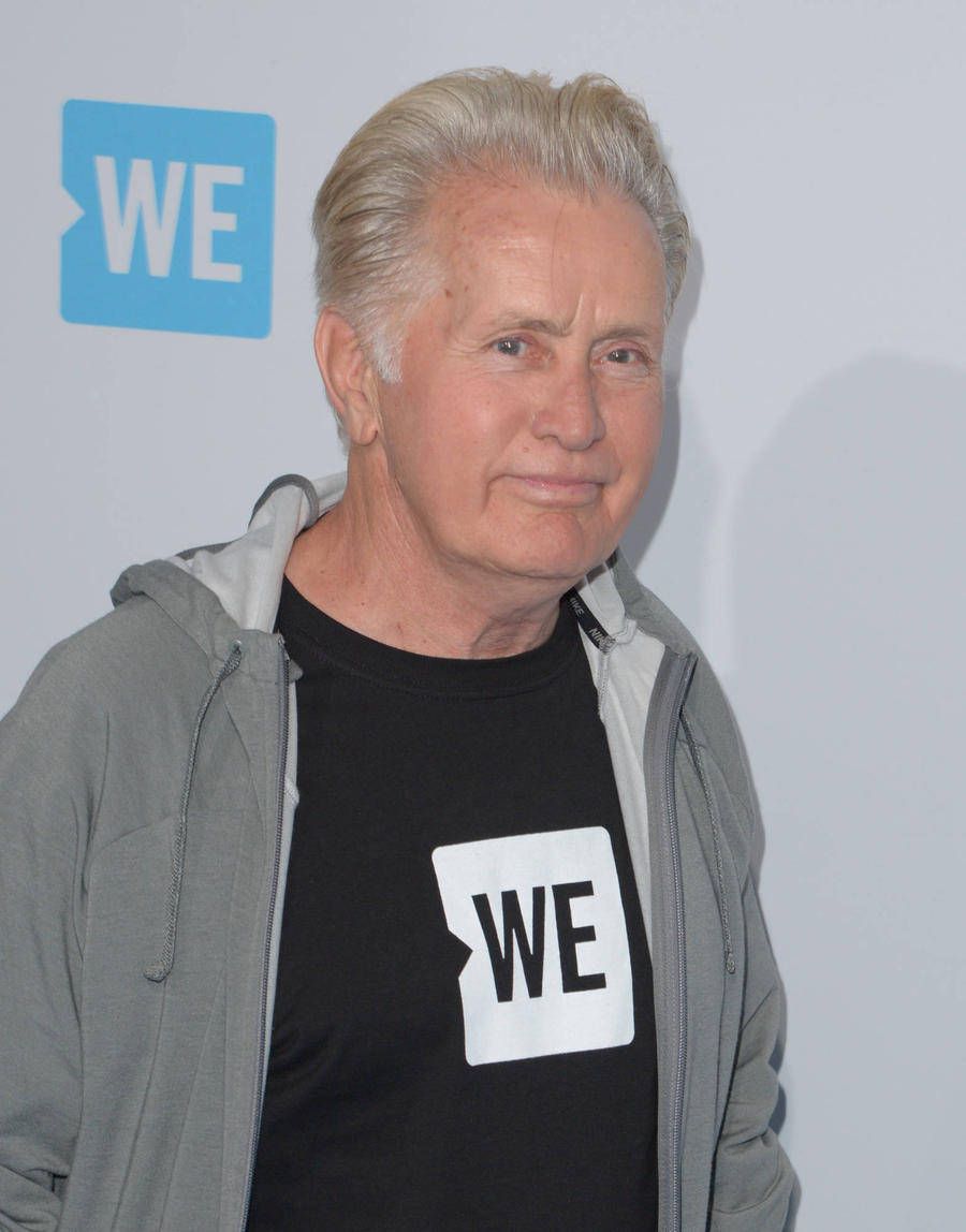 900x1148 The Millionaire Behind The Acting Star: Martin Sheen `s $100 Million WEALTH Unveiled