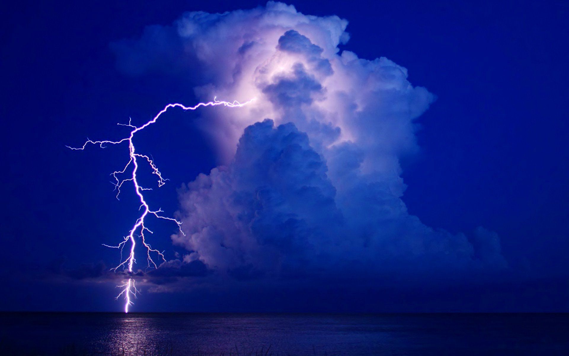 1920x1200 lightning, Storm, Rain, Clouds, Sky, Nature, Thunderstorm Wallpaper HD / Desktop and Mobile Background