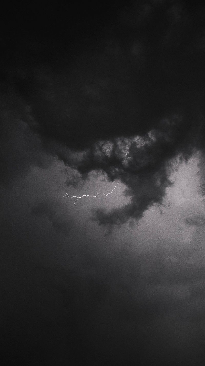 800x1422 Stormy Sky Image Wallpaper
