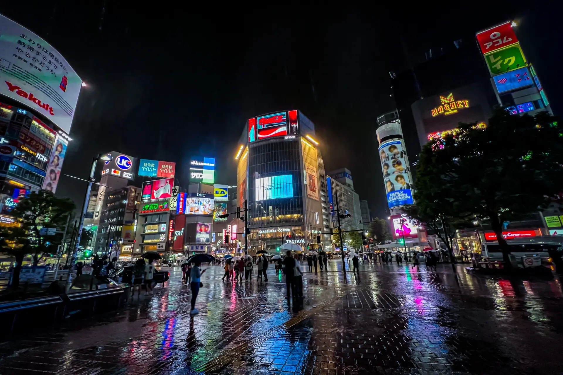 1920x1280 Tokyo Weather in October 2026: When the Record Rain Finally Clears · Glos Travel