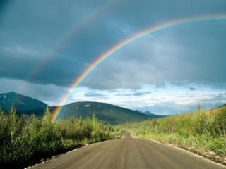 320x240 Beautiful Wallpaper: Pretty Rainbow Wallpaper
