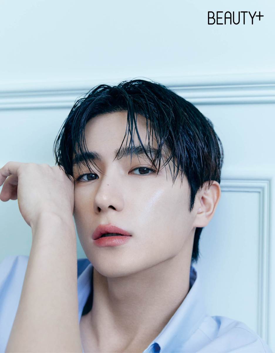 937x1200 THE BOYZ: HYUNJAE takes the time to talk about himself for “Beauty+”